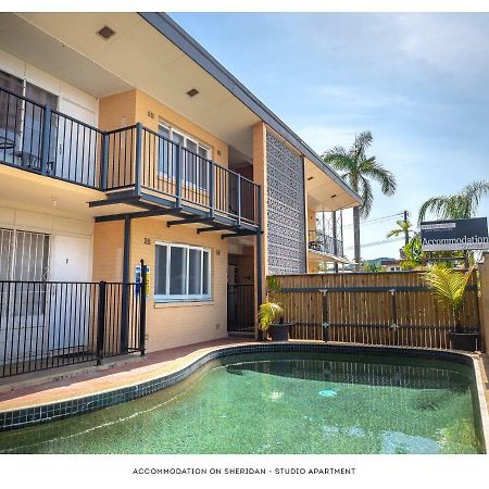 Accommodation On Sheridan Cairns Esterno foto